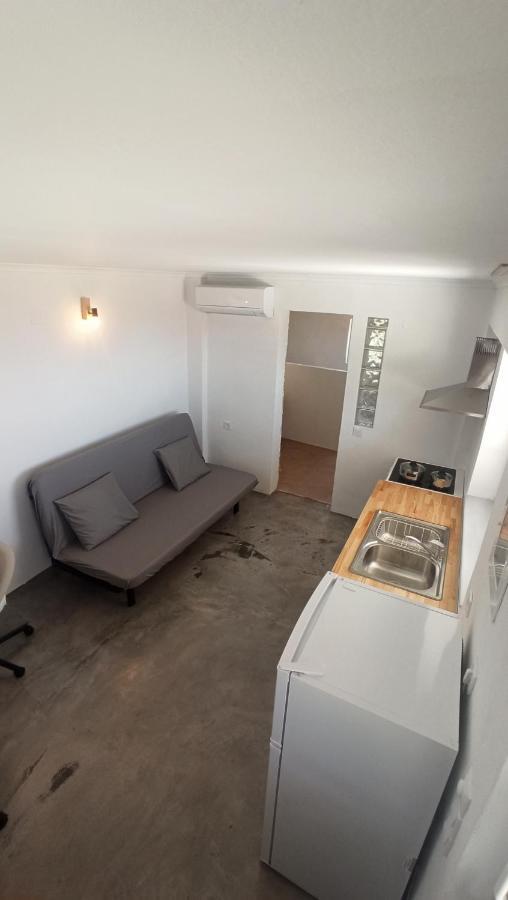Sun Meets Sea Apartment Athanion Ngoại thất bức ảnh